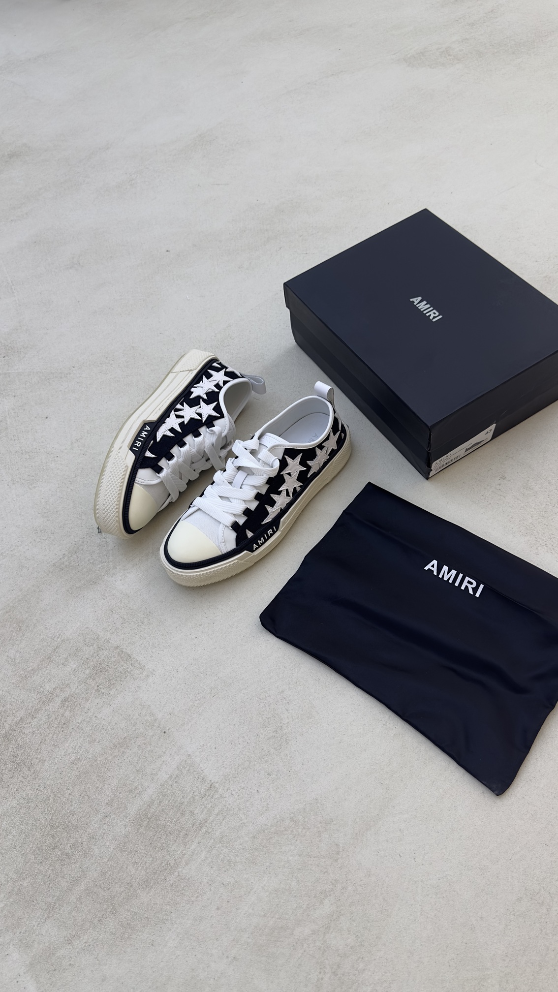 کفش امیری AMIRI