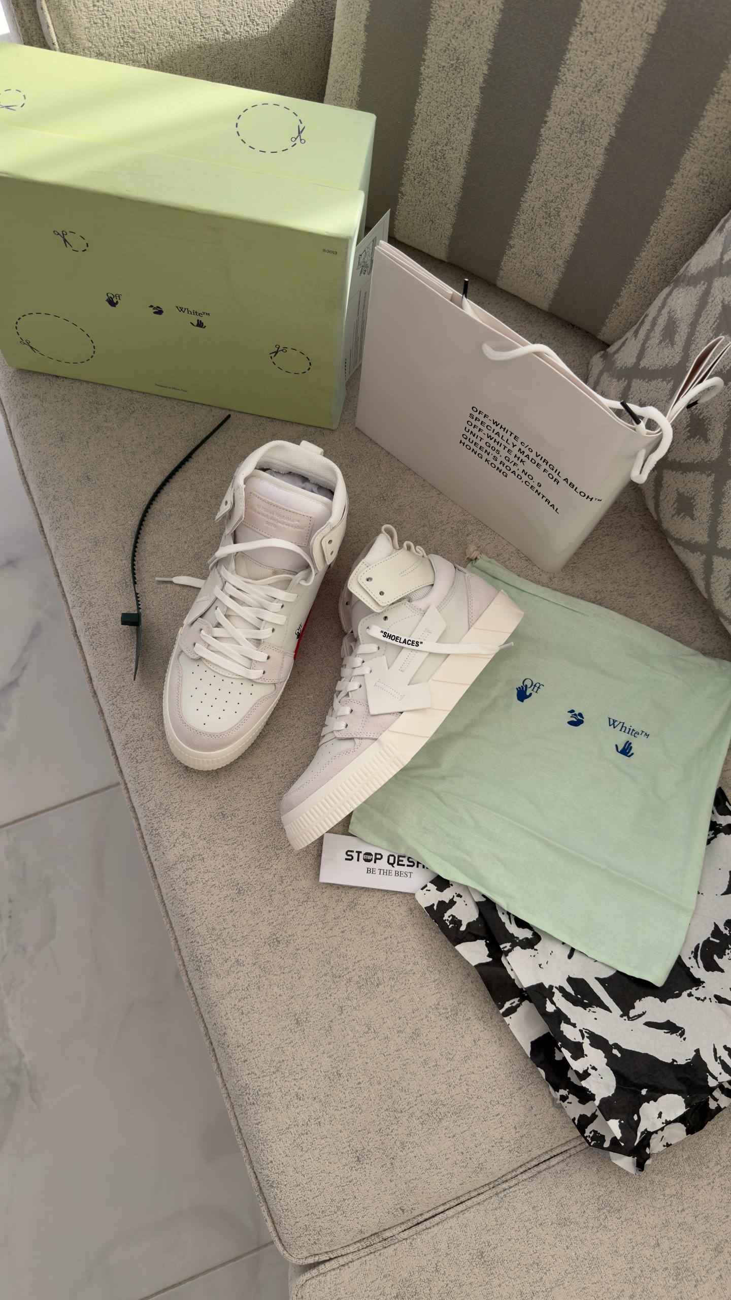 ⚫️ OFF WHITE ⚫️ آف وایت