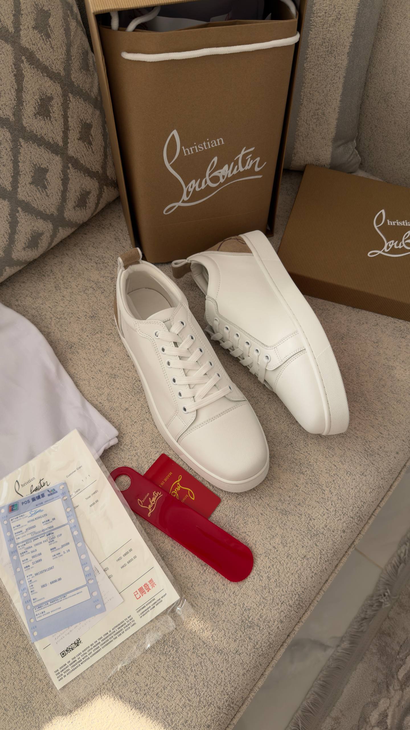 CHRISTIAN LOUBOUTIN ⚫️ کریستین لوبوتان